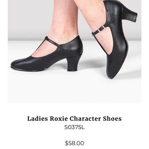 Bloch Roxie Dance Shoes w Suede Sole Size 7.5 Worn Once A Week for Couple Months